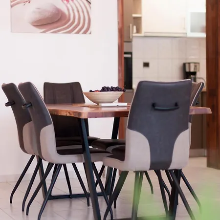 Domus Albus Apartman